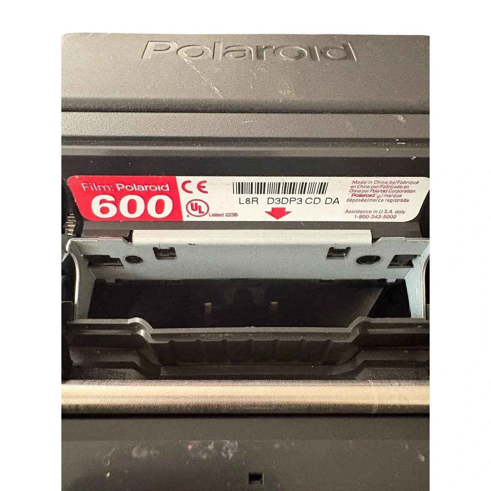 Polaroid OneStep Closeup Instant Film Camera Vintage 600 Series Dark Gray Flash